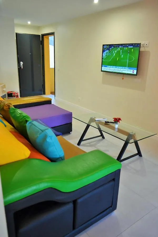 Centro Hospitales Garage Apartment Malaga