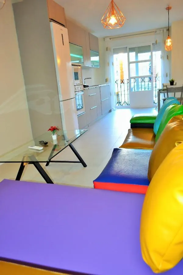 Centro Hospitales Garage Apartment Malaga